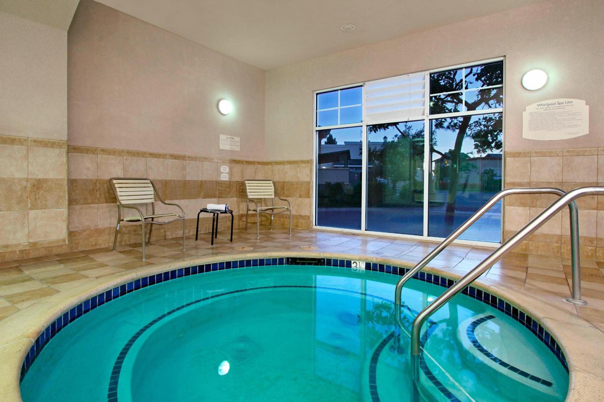 Fairfield Inn & Suites By Marriott Fairfield Napa Valley Area Buitenkant foto