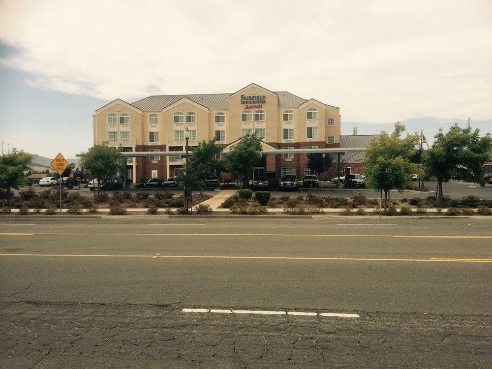 Fairfield Inn & Suites By Marriott Fairfield Napa Valley Area Buitenkant foto