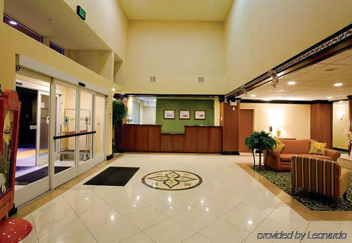 Fairfield Inn & Suites By Marriott Fairfield Napa Valley Area Buitenkant foto